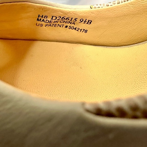 Cole Haan Leather Peep Toe Wedge Heels Size 9.5 - Picture 10 of 10